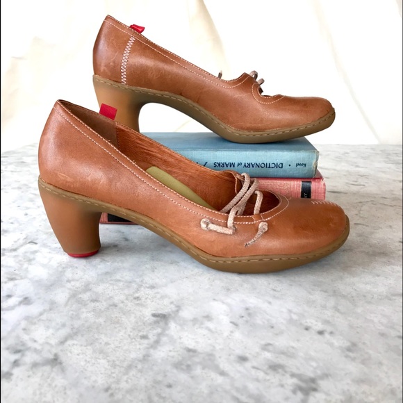 ❌SOLDCamper | Honey Brown Leather Heels - Picture 9 of 9